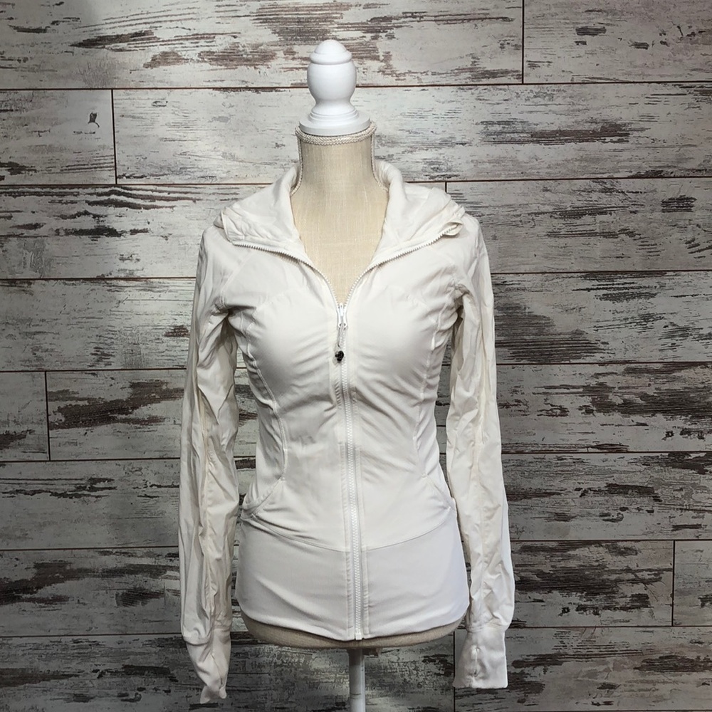 White Lululemon 🍋Jacket
